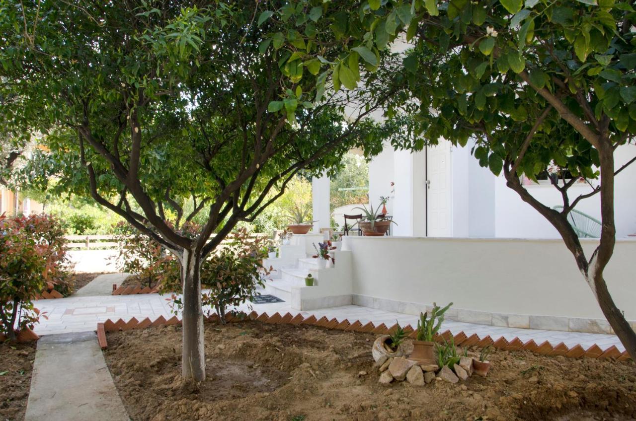 Garden House Palaio Faliro Athena Bagian luar foto